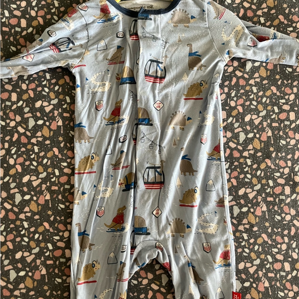Magnetic Me Sleeper